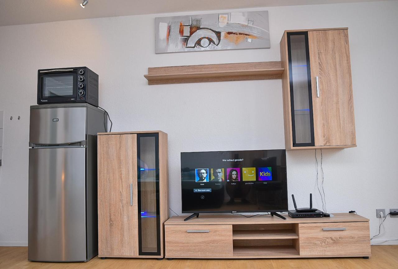 Ruhige Wohnung Im . Private Parkplatz ,Balkon ,Netflix 纽伦堡 外观 照片